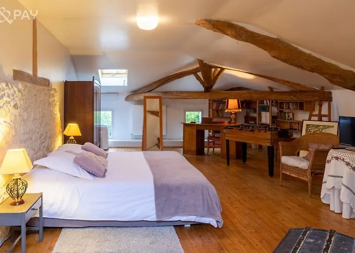 Du Corupsis Дом отдыха Вильнёв-сюр-Ло